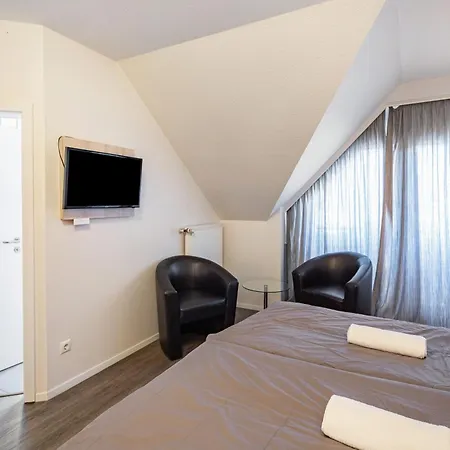 Deitmer Penzion 3*